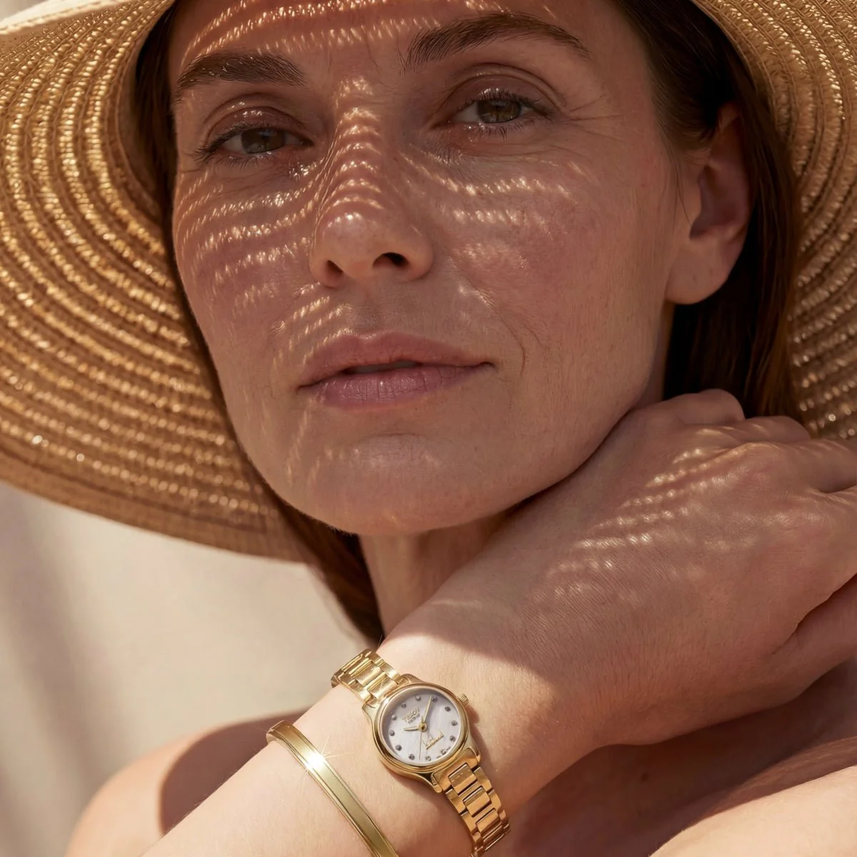 First Lady Mini in White - Image 4